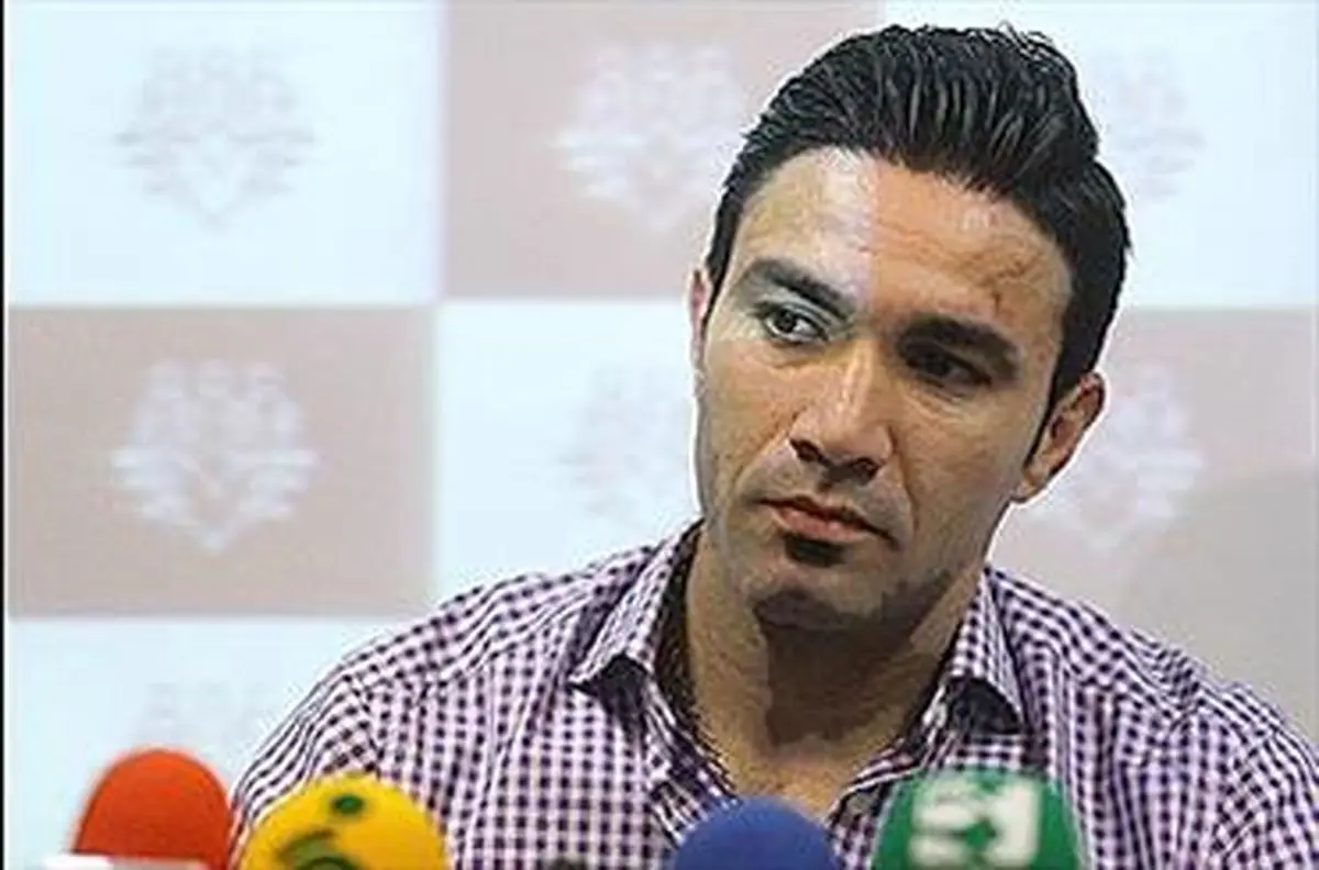 جواد نکونام سکوتش را می‌شکند