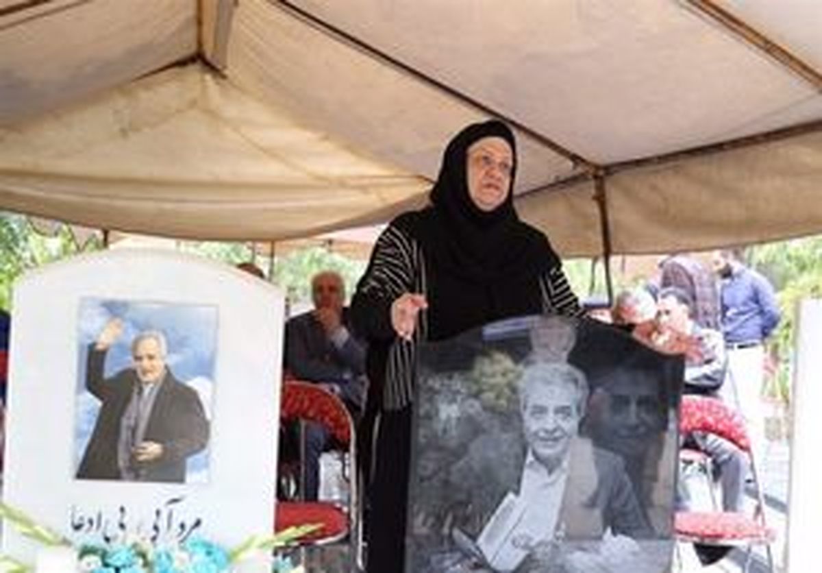 همسر مرحوم پورحیدری استقلال را تهدید کرد