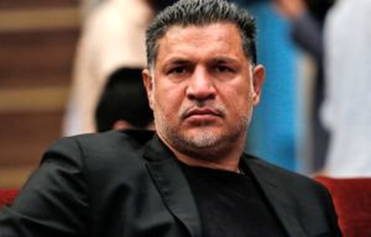 اقدام خاص دایی برای صحبت‌ نکردن با دوربین‌ها