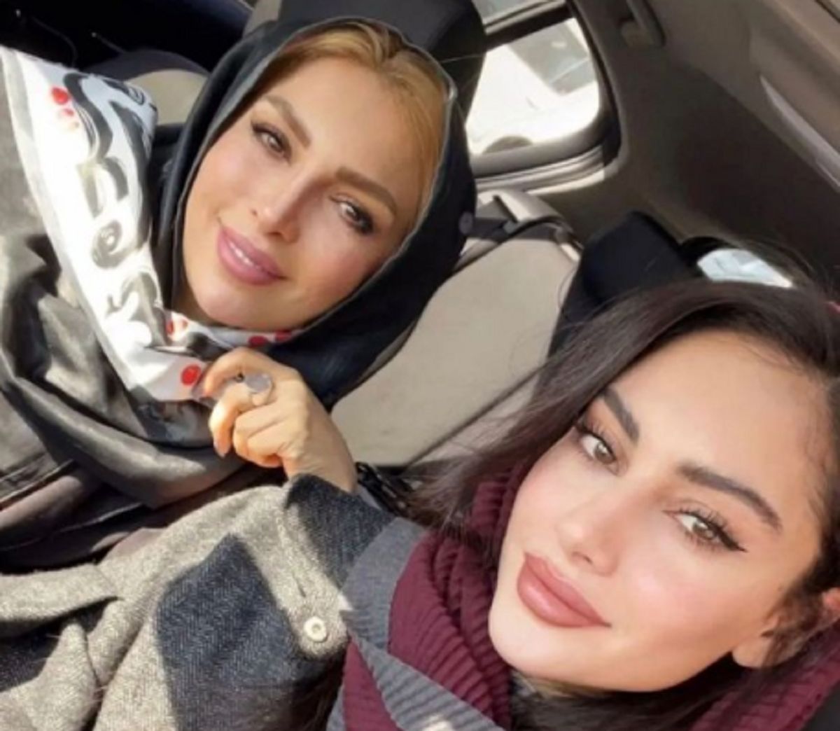 ترلان پروانه در کنار مادر لاکچری اش+عکس
