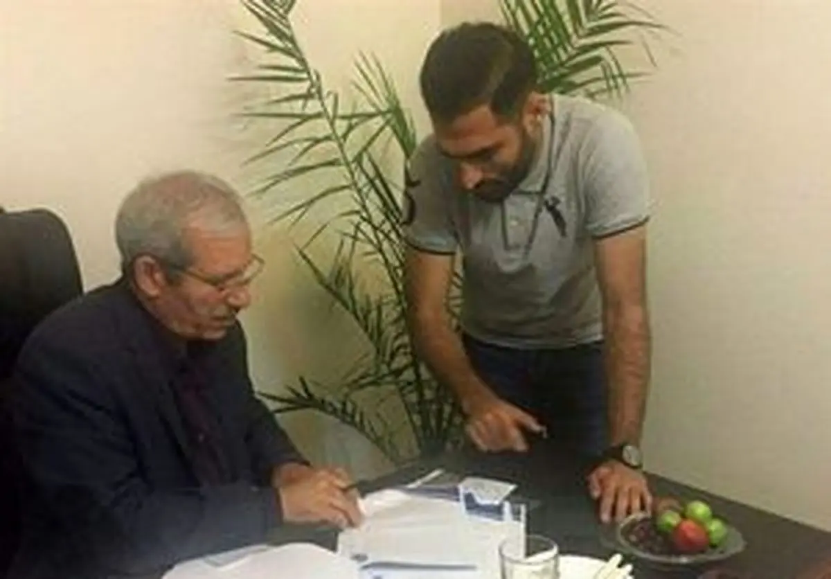 بازیکن ذوب آهن به گسترش فولاد تبریز پیوست