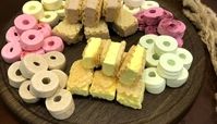 طرز تهیه بستنی خشک میوه ای با روشی ساده