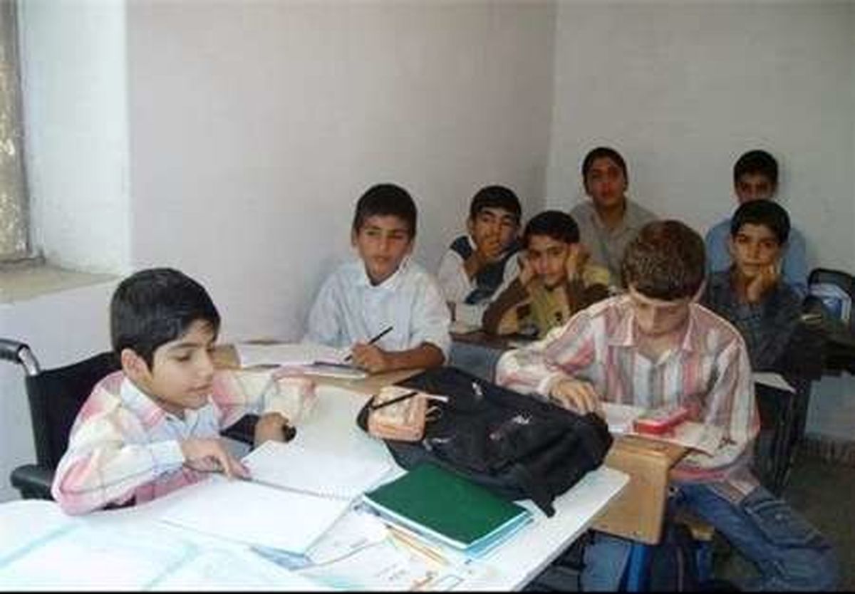 دانش آموزان استثنایی باید بتوانند در مدارس عادی تحصیل کنند