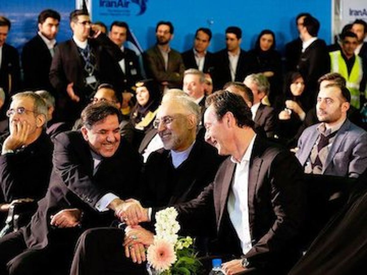 وثیقه سنگین دولت برای خرید ۱۰۰ فروند هواپیما از ایرباس 