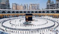 حلقه دفاعی دور خانه خدا !+ عکس