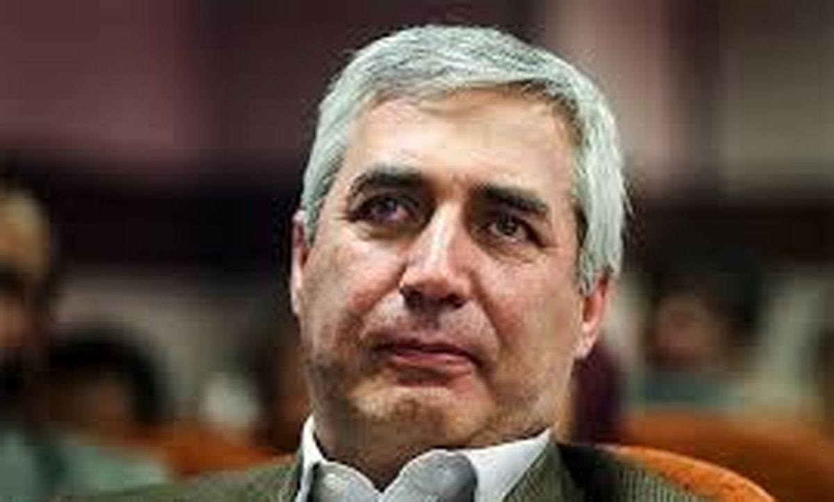 ابراهیم حاتمی‌کیا در دیدار مسئولان با رهبر انقلاب