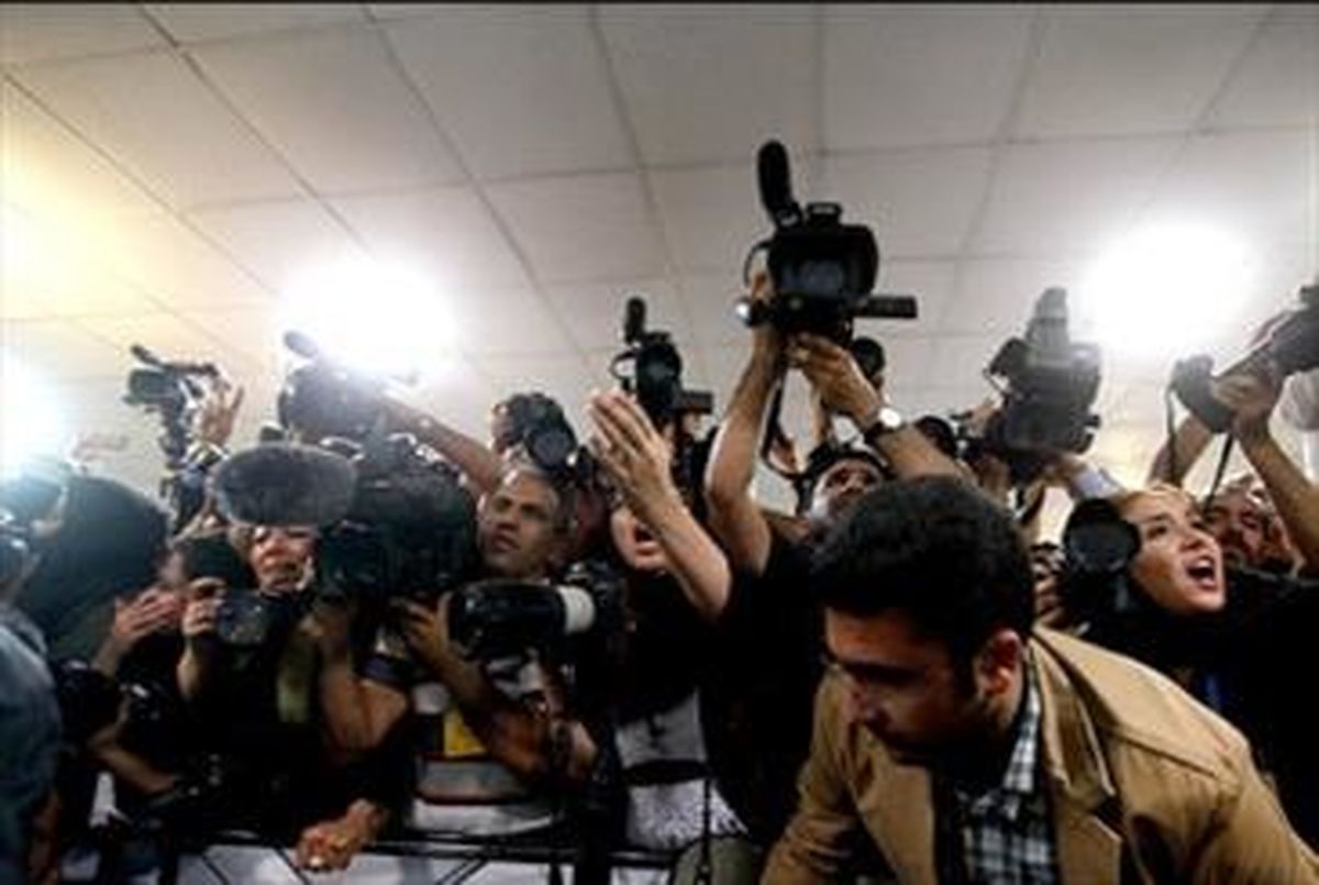 احمدی‌نژاد دیروز سوگند قانون‌اساسی را زیر پا گذاشت