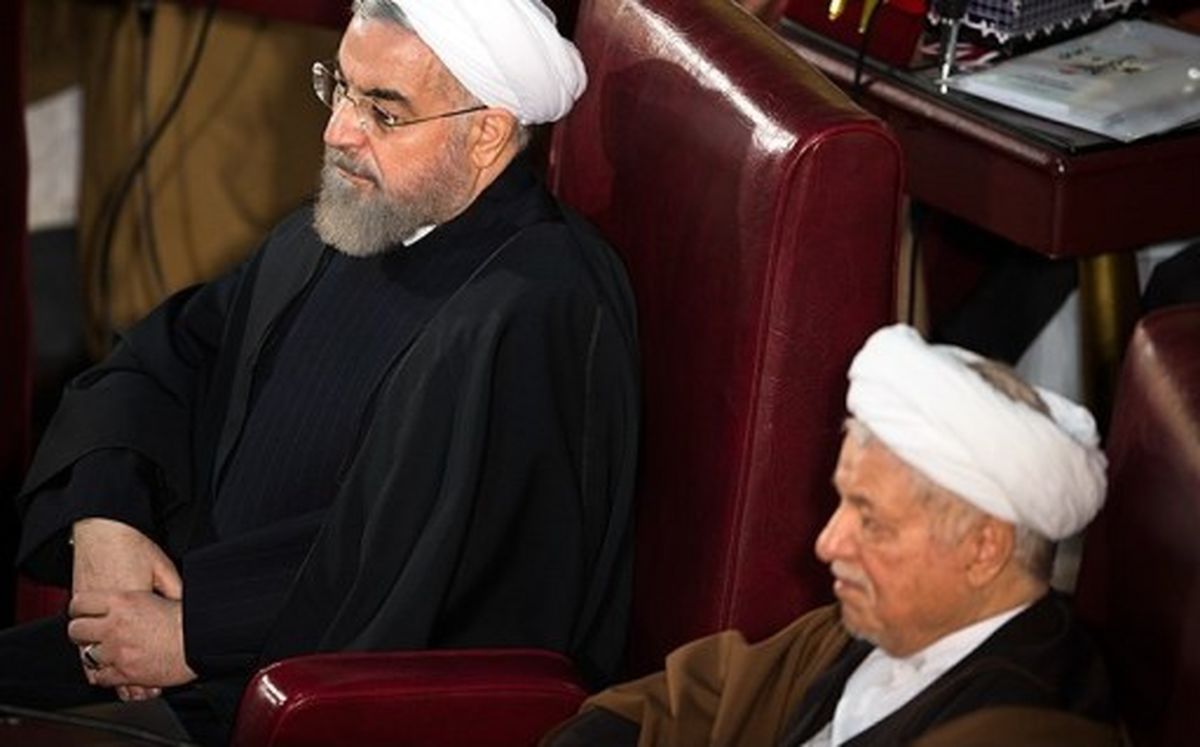 استاد سیاست افتاد/ پروپاگاندایی که در قامت جنگ روانی امروز رنگ باخت+ تصاوير حاشيه اجلاس