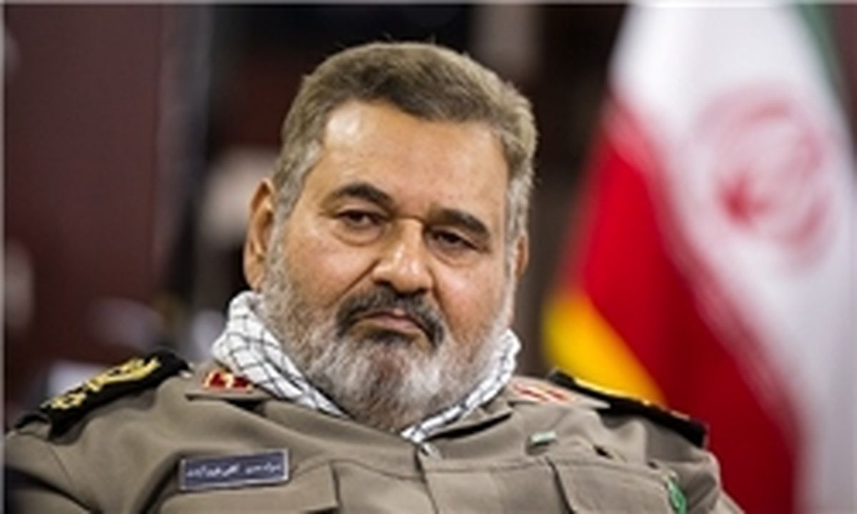 سرلشکر فیروزآبادی: ستون آمریکا "`پوشالی" است
