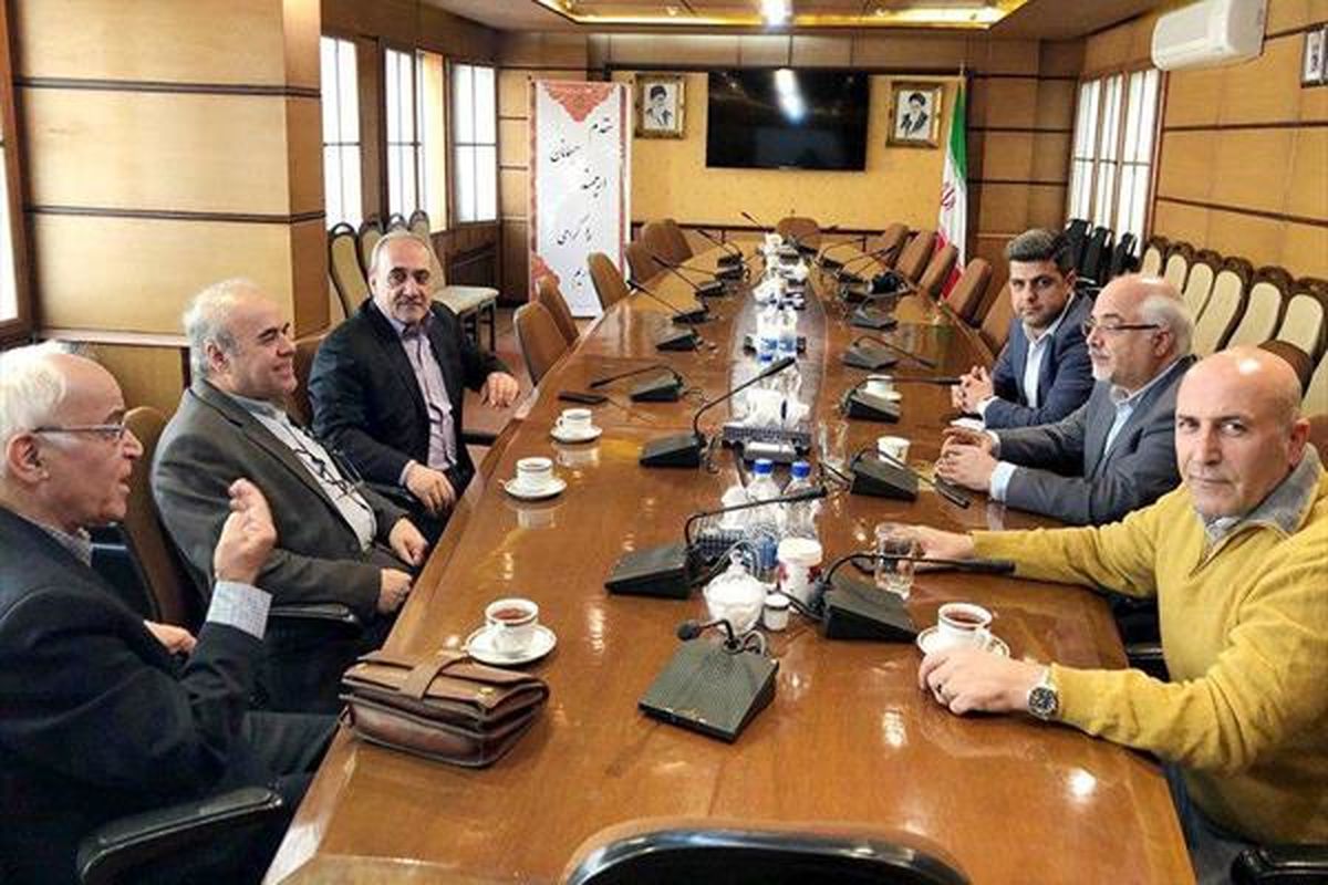 بررسی بدهی های پرسپولیس در جلسه هیات مدیره با حضور رویانیان