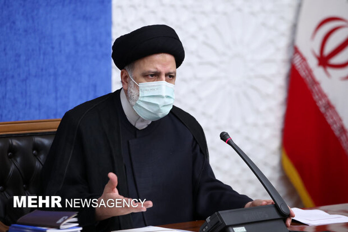 مراقب باشیم مناطق آزاد به مرکز واردات بی‌رویه کالا تبدیل نشود