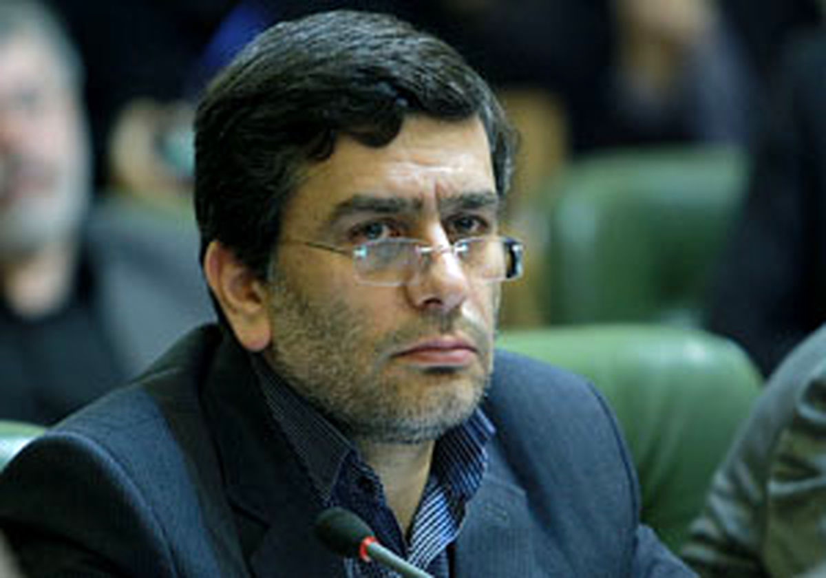 حافظی: نگذارید جریان اصولگرایی آسیب ببیند 