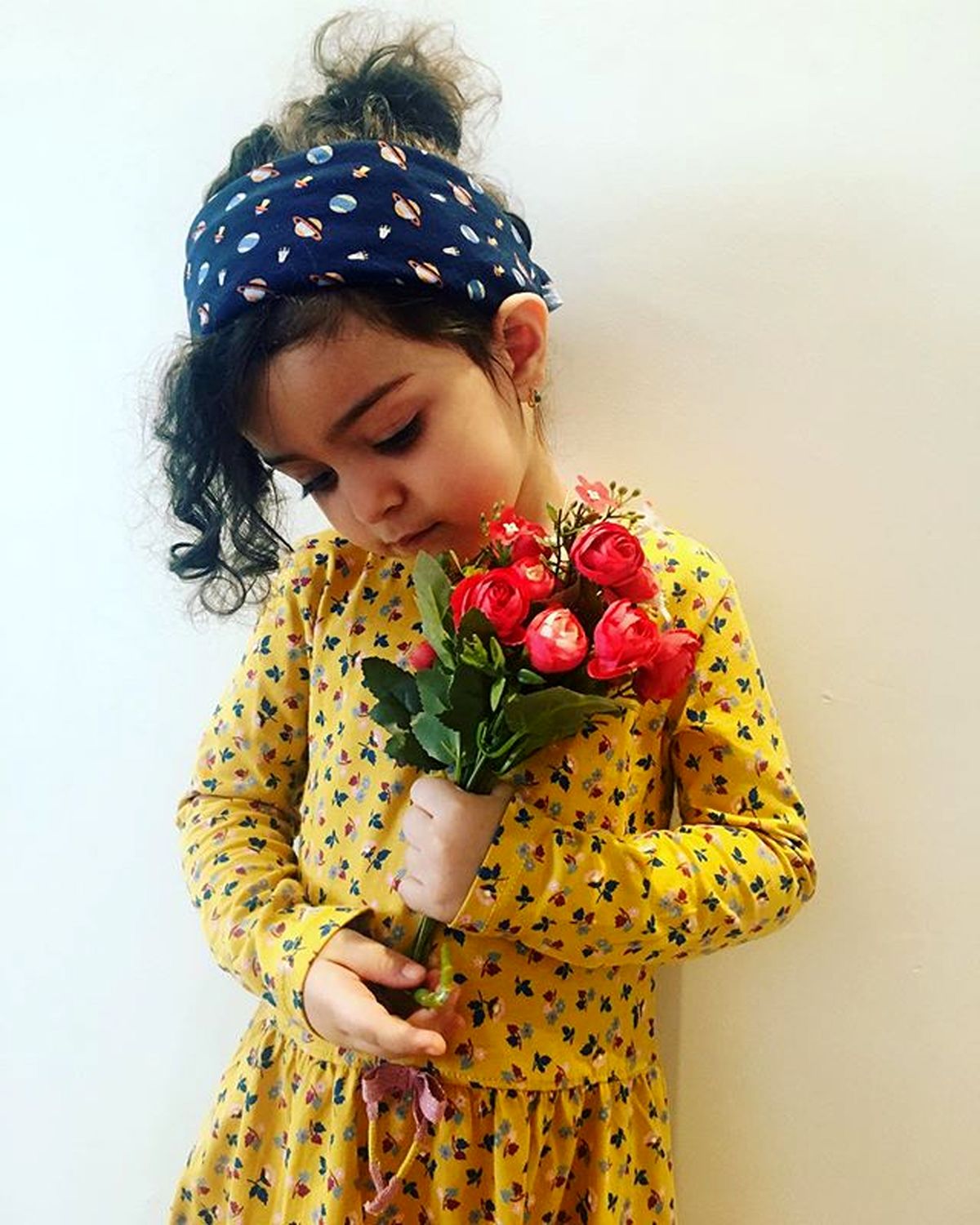 عکس دختر با ناز و زیبای آزاده نامداری