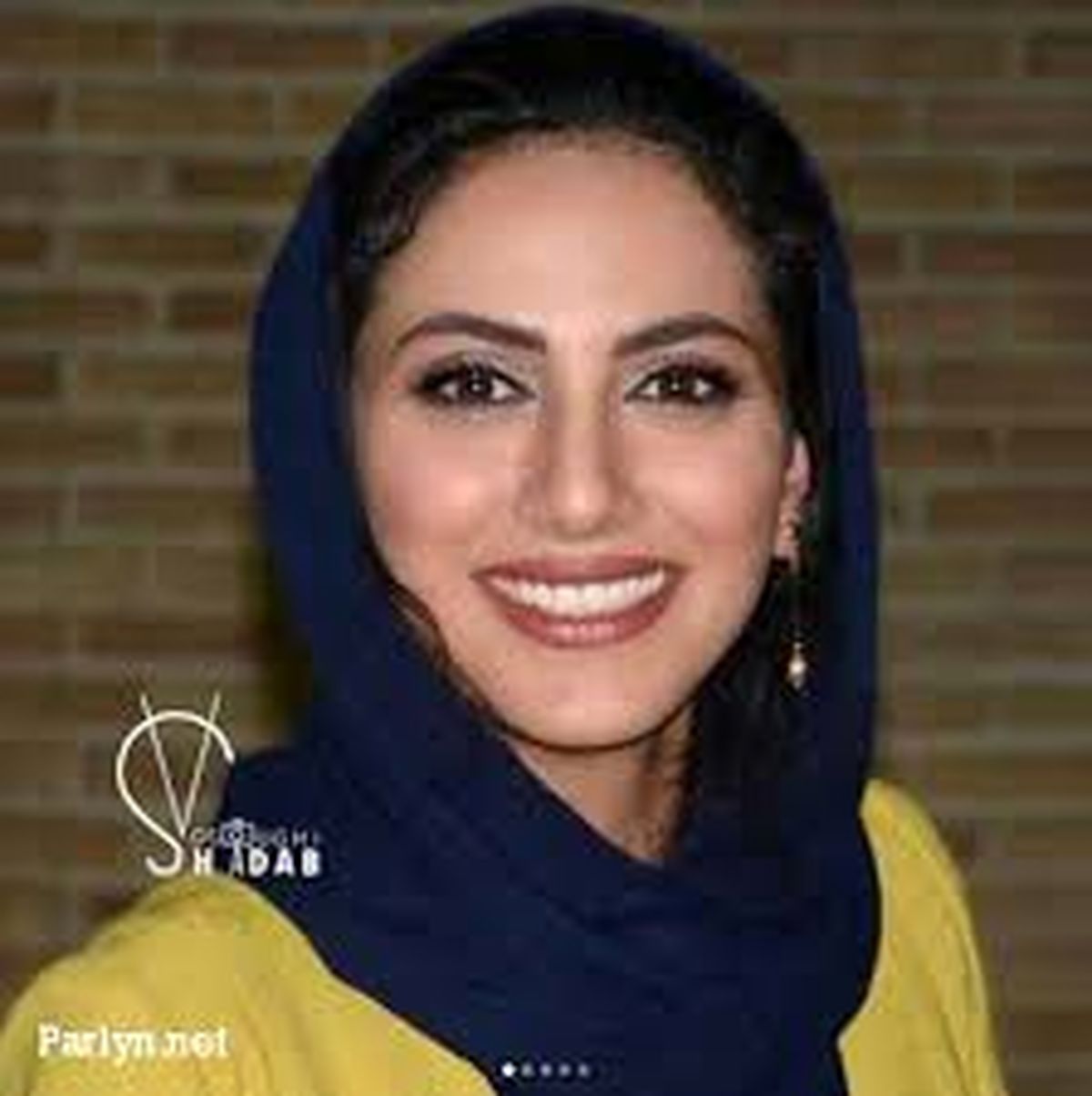 بازی مونا فرجاد به جای مارال خواهرش/عکس