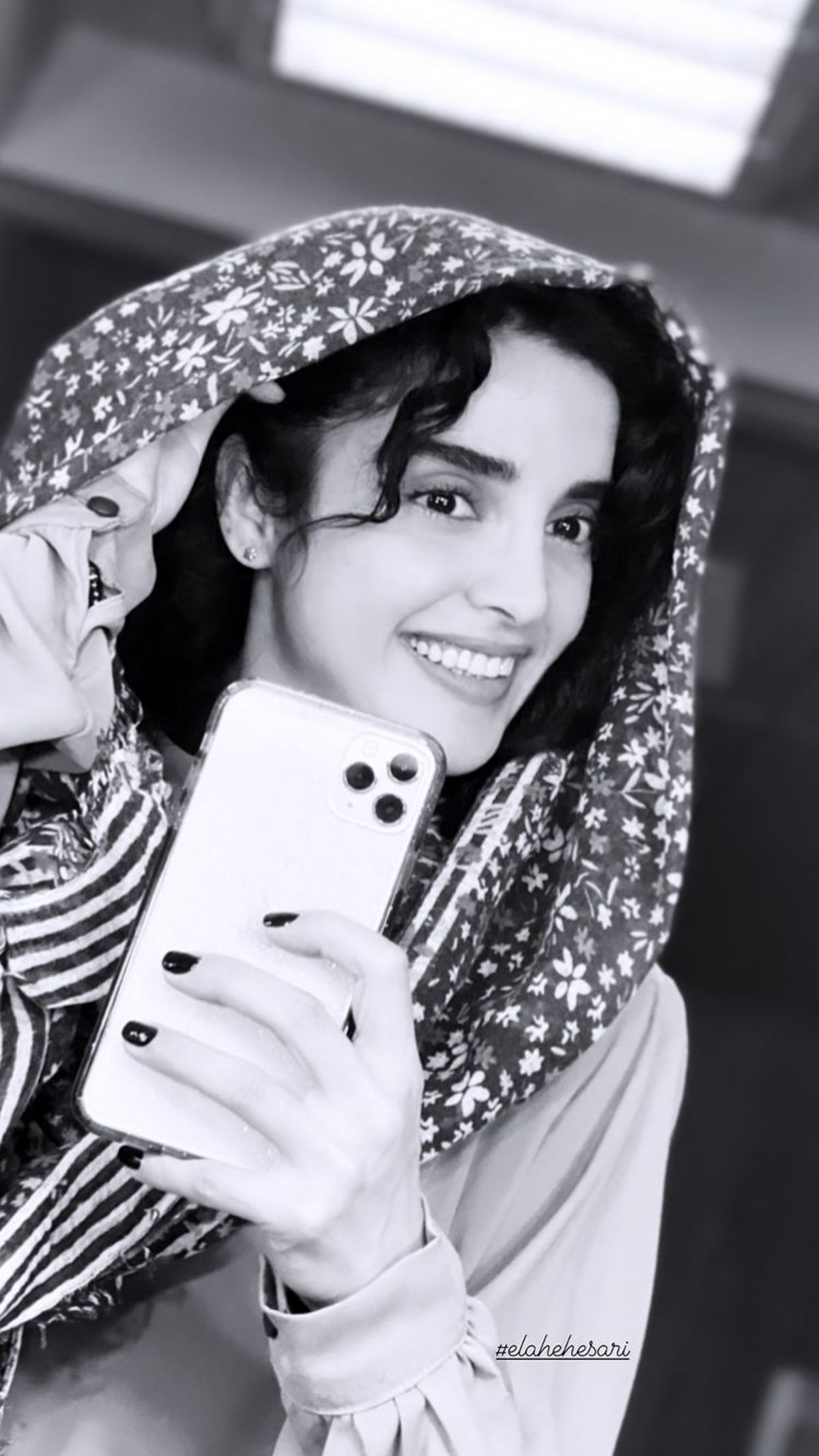 سلفی شاد الهه حصاری + عکس