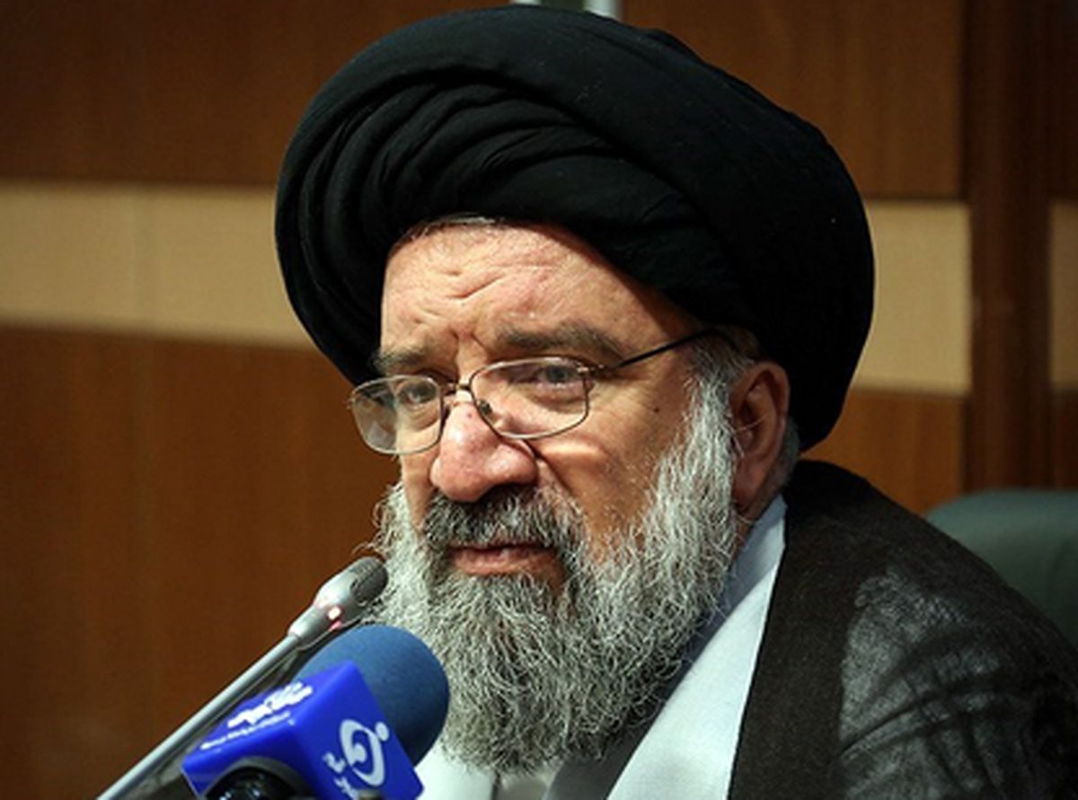 آیت‌الله خاتمی: آمریکا و غرب قابل اعتماد نیست