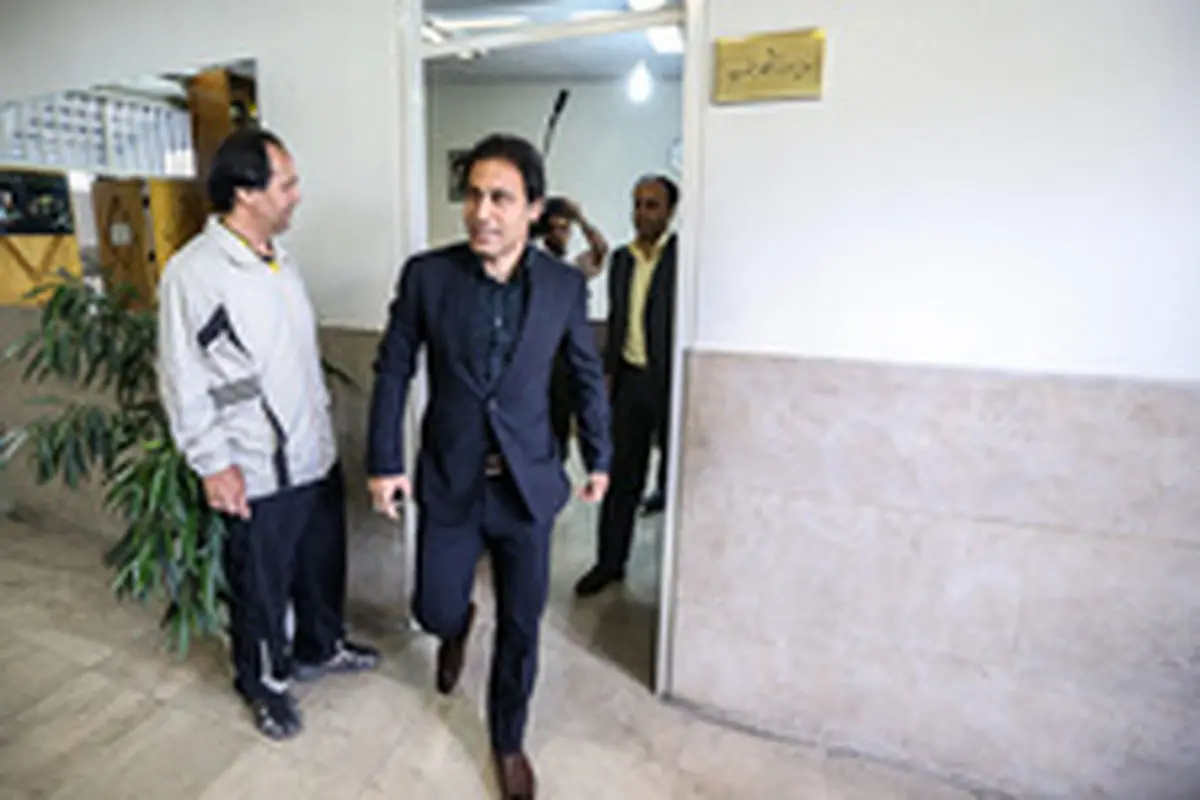 خوشحالی مهدوی کیااز آغاز مربیگری‌ اش زیر نظر دوستی مهر