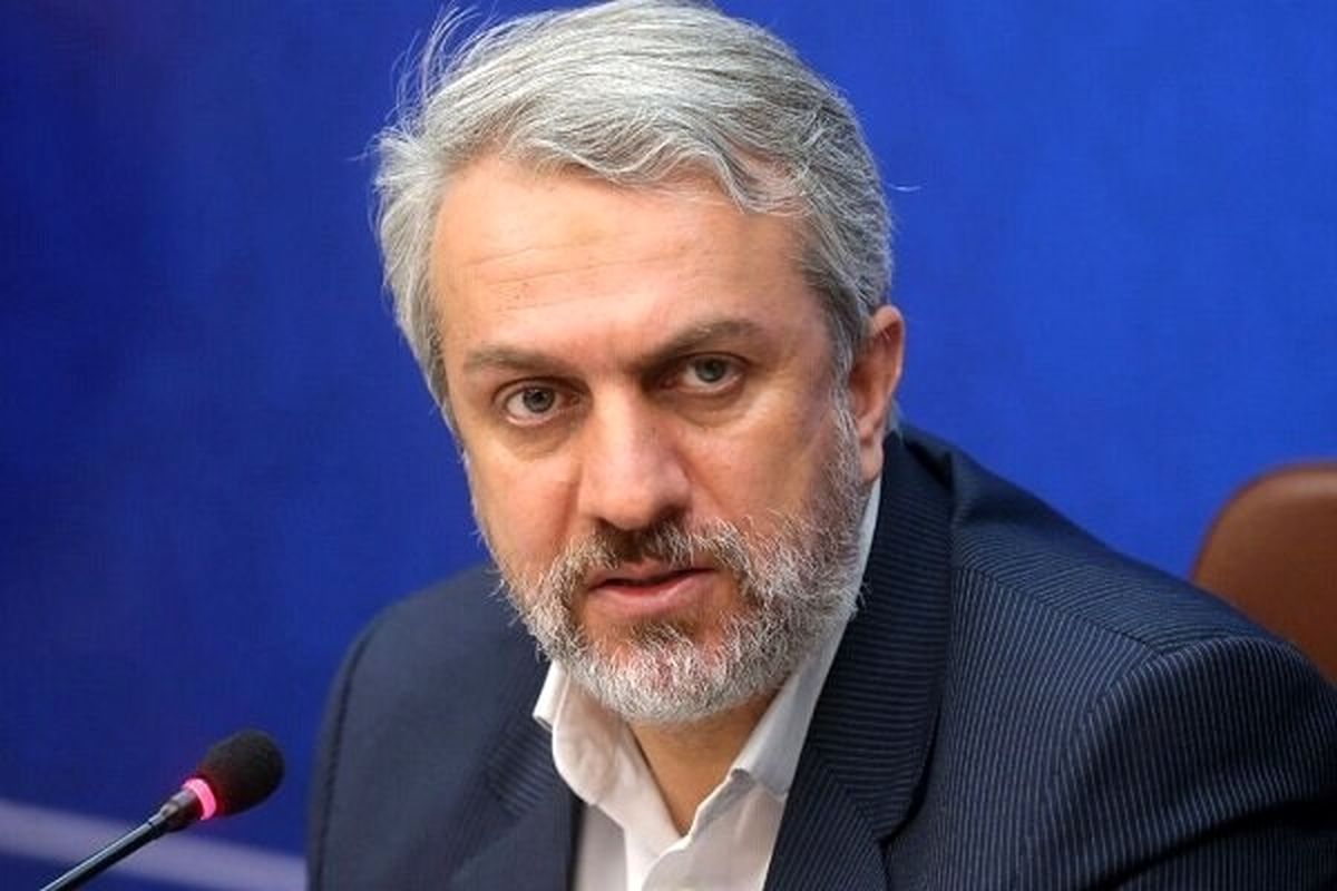 فاطمی امین : هر کس خودرو وارد می‌کند باید فناوری آن را نیز وارد کند