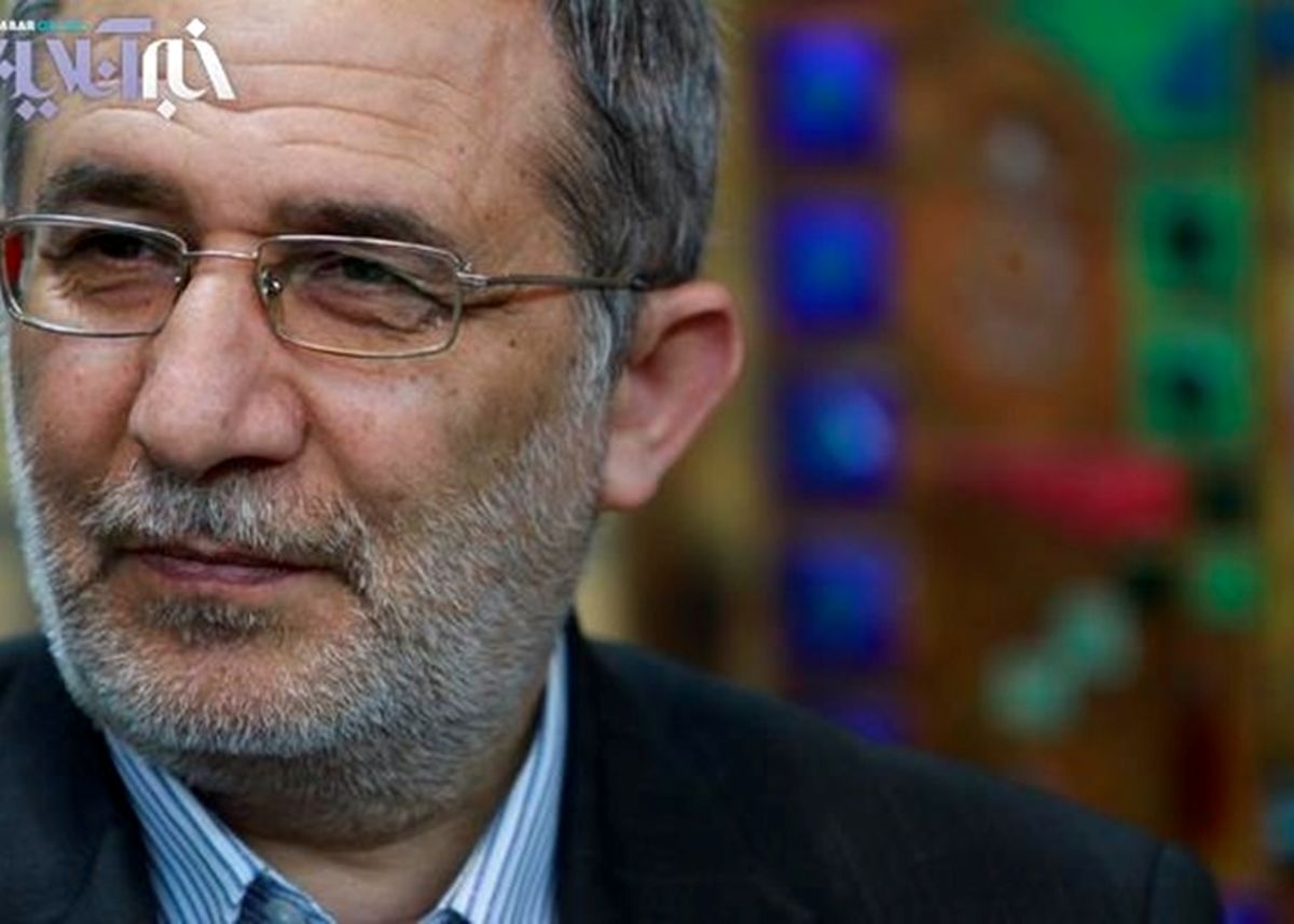 حسین علایی استعفا داد