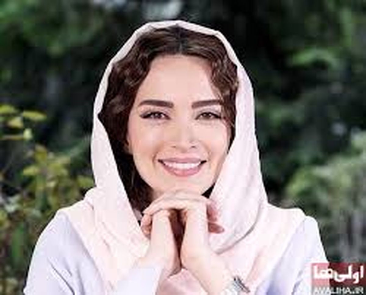 «بهنوش طباطبایی» در کنار عزت سینمای ایران/عکس