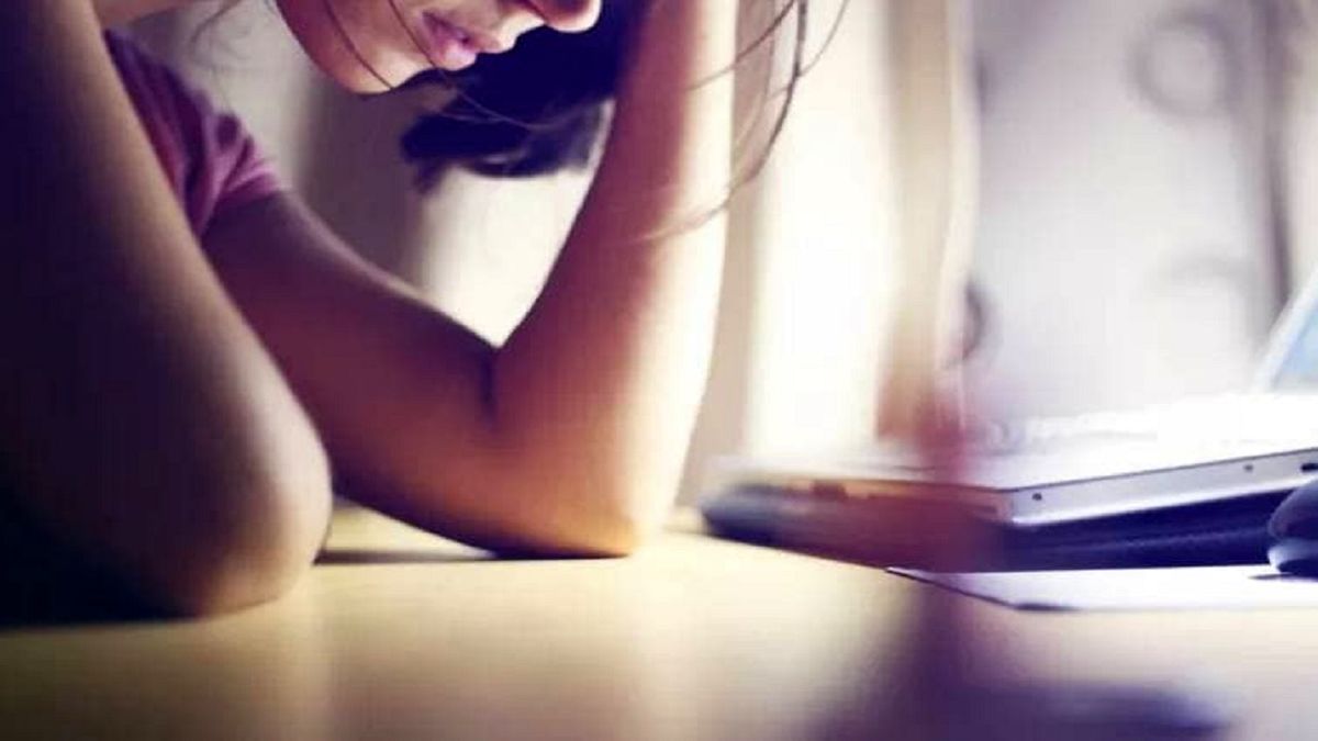 ترفندهایی برای کنترل احساسات منفی
