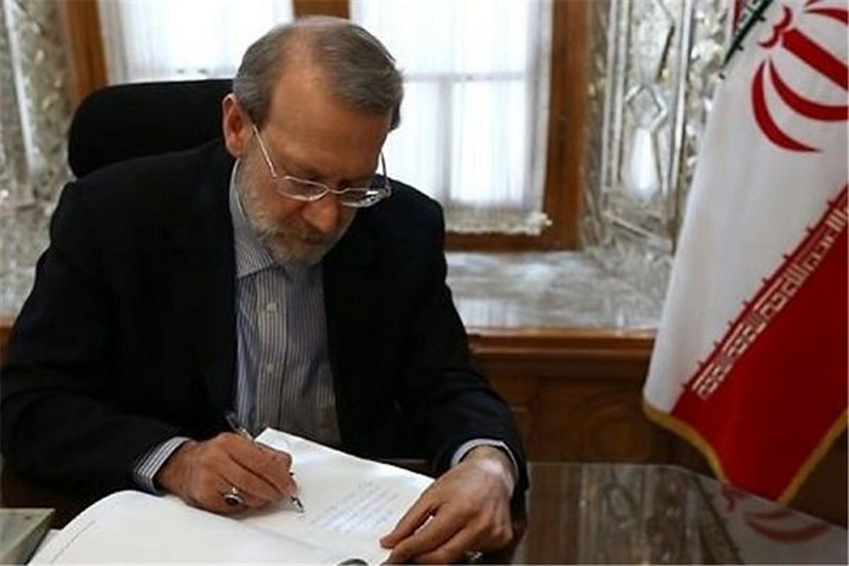 لاریجانی قهرمانی تیم ملی فوتسال بانوان در آسیا را تبریک گفت
