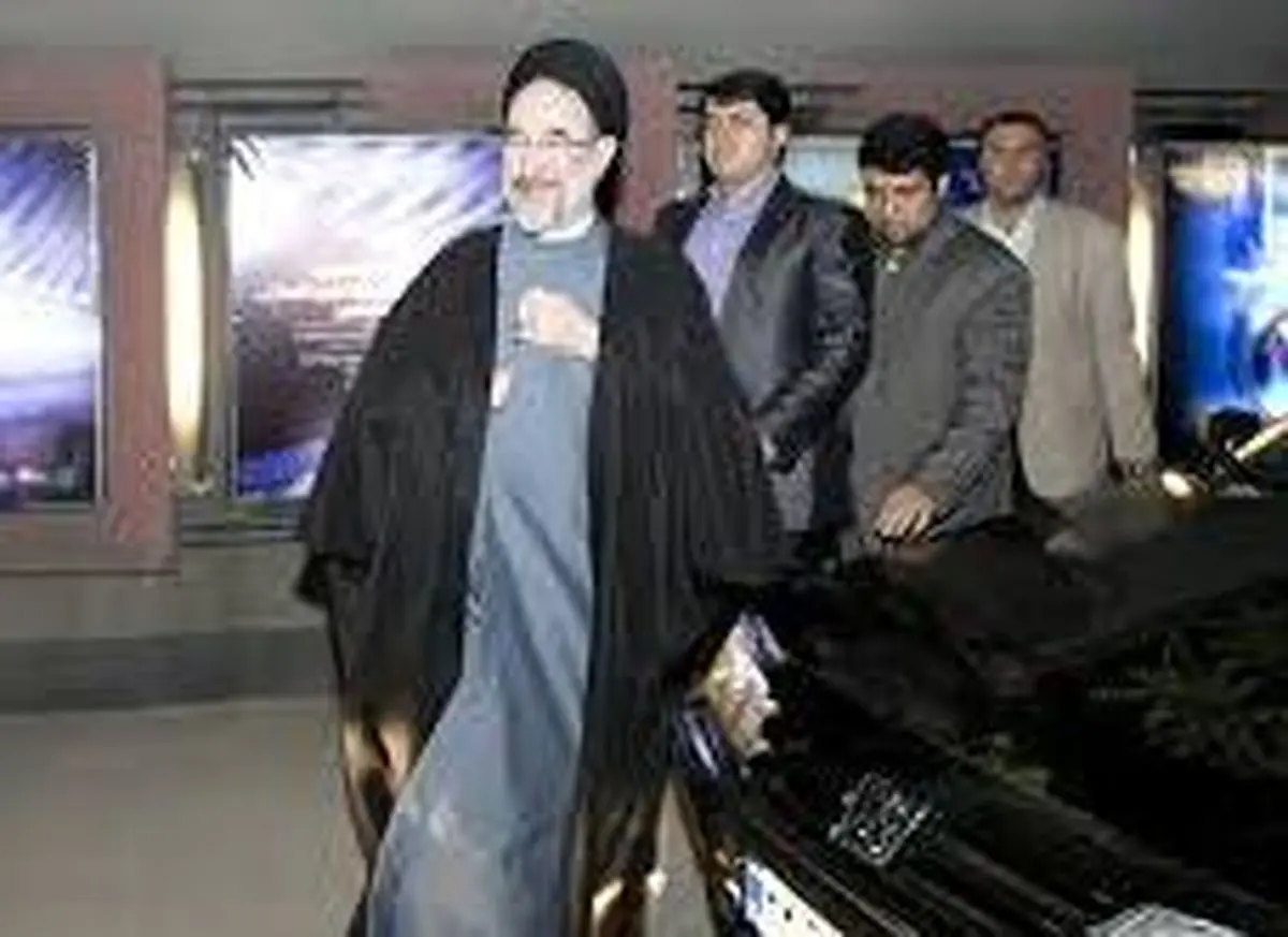 خاتمی برای ریاست جمهوری نیامد