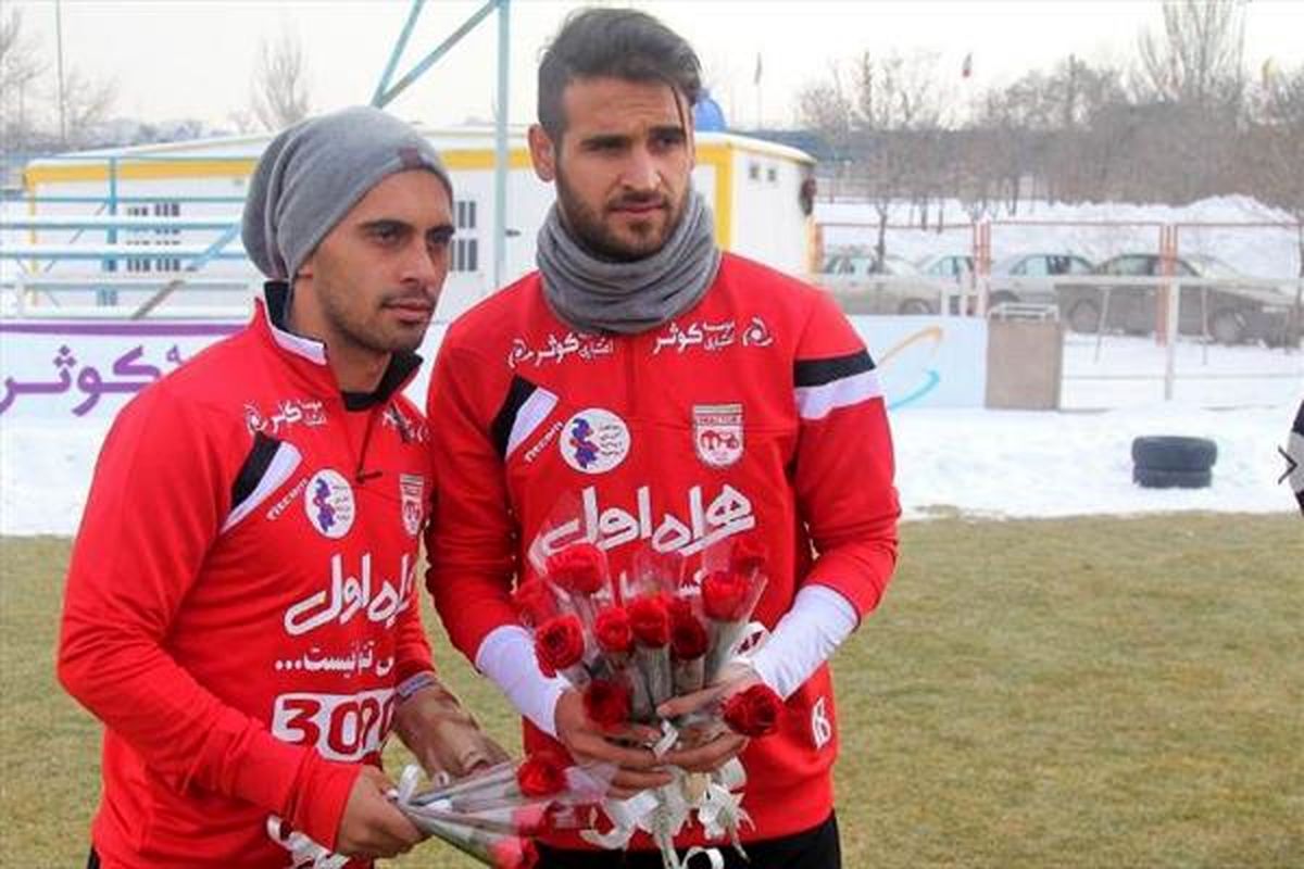 چرا فقط بازیکنان سرباز پرسپولیس به مشکل خوردند!