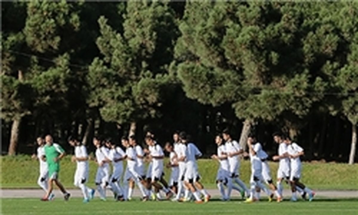 اطلاعیه فدراسیون درباره قلیان کشیدن برخی بازیکنان