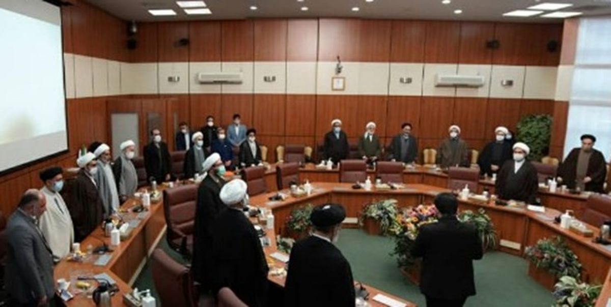 مقام معظم رهبری، همواره بزرگترین حامی صنعت هسته‌ای بودند و هستند