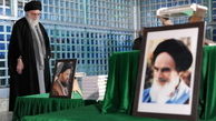 حضور مقام معظم رهبری در مرقد امام خمینی (ره)