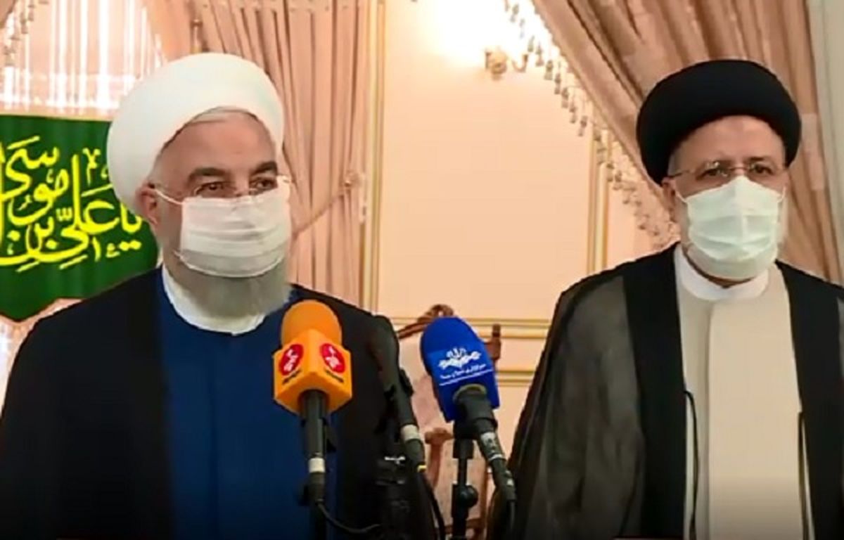 روحانی: من و وزرا در خدمت آقای رئیسی هستیم