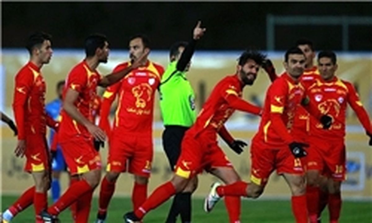 اعتصاب شاگردان دایی ادامه دارد