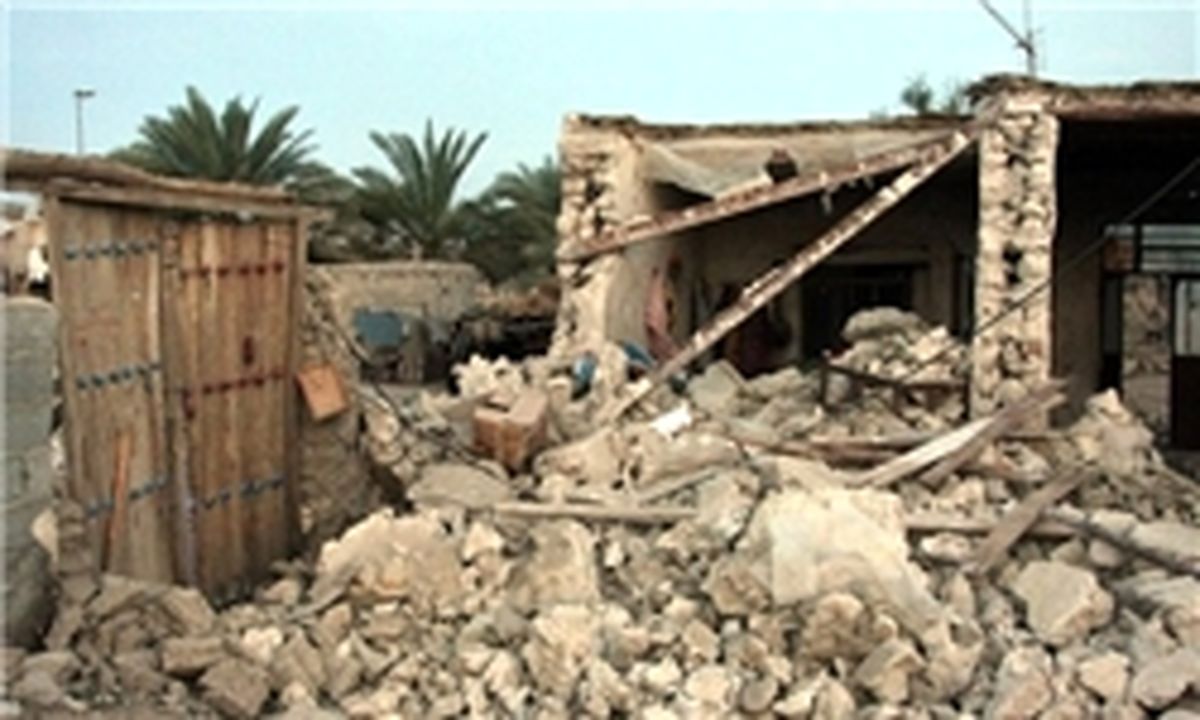 بازدید معاون وزیر آموزش و پرورش از مدارس زلزله زده بوشهر