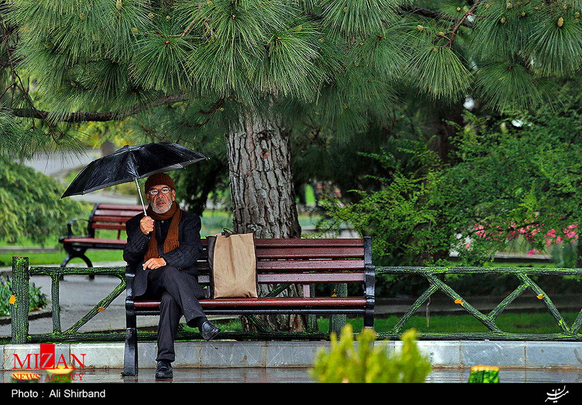 
امروز و فردا ایران بارانی است