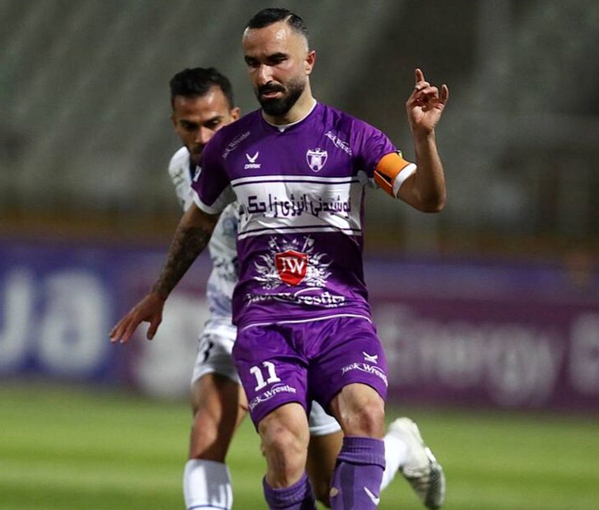 اخبار مهم نقل و انتقالات از توافق اولیه پرسپولیس با دو بازیکن باشگاه شهرستانی و استقلالی شدن ۲ بازیکن تکنیکی