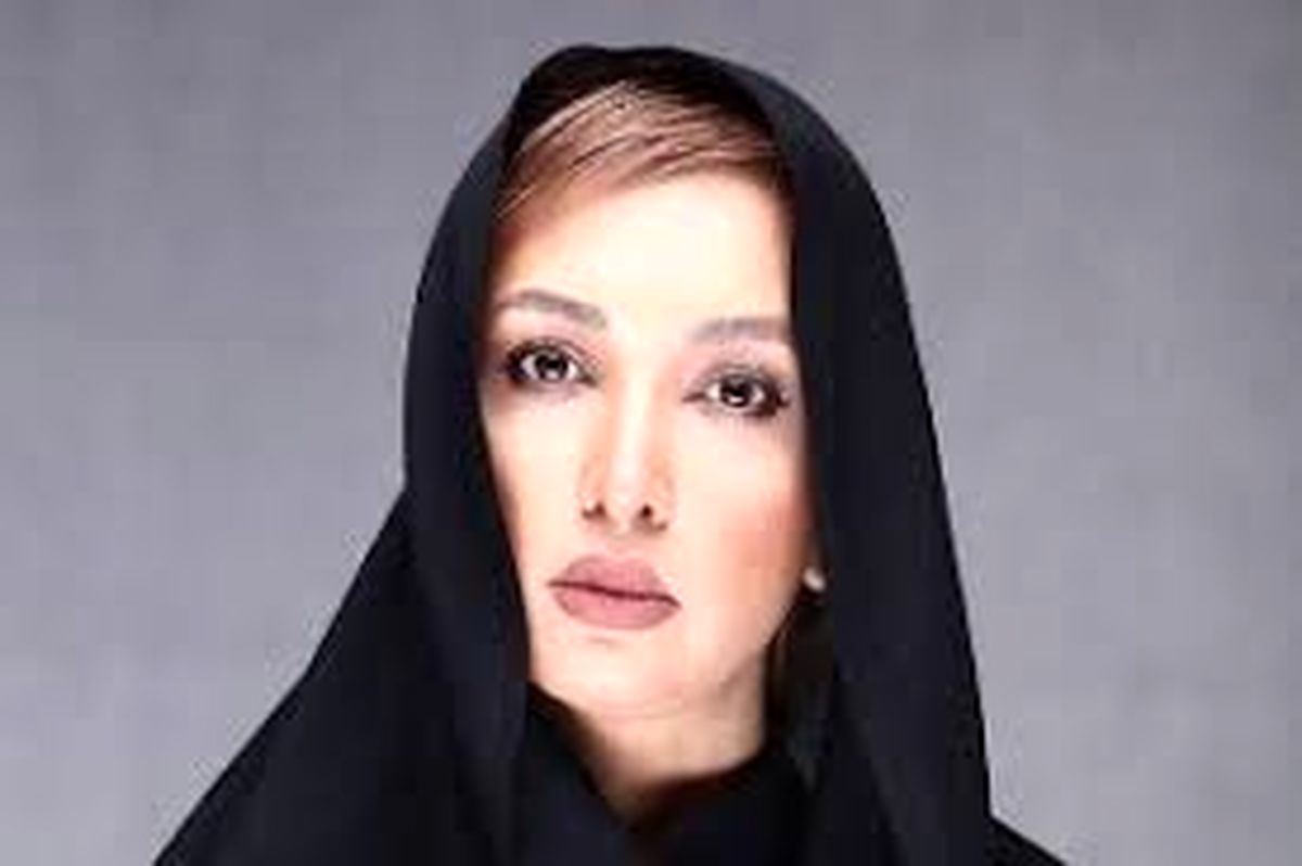 روناک یونسی با کلاه قهوه ای /عکس
