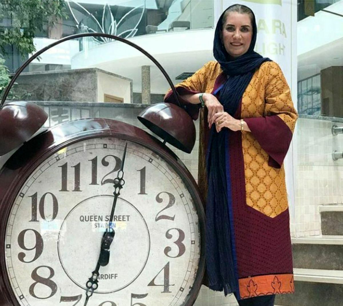 فریبا کوثری و ساعت زمان+عکس