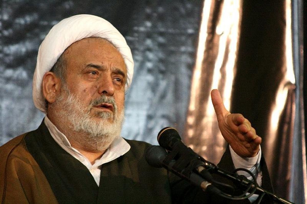 چه عبادتی انسان را به بهشت می رساند؟