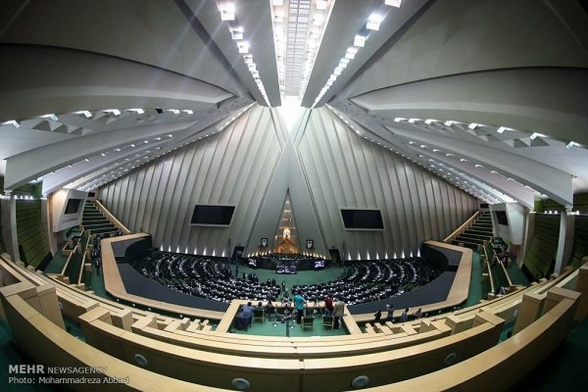 جلسه شامگاهی مجلس برای بررسی صلاحیت ۴ وزیر آغاز شد

