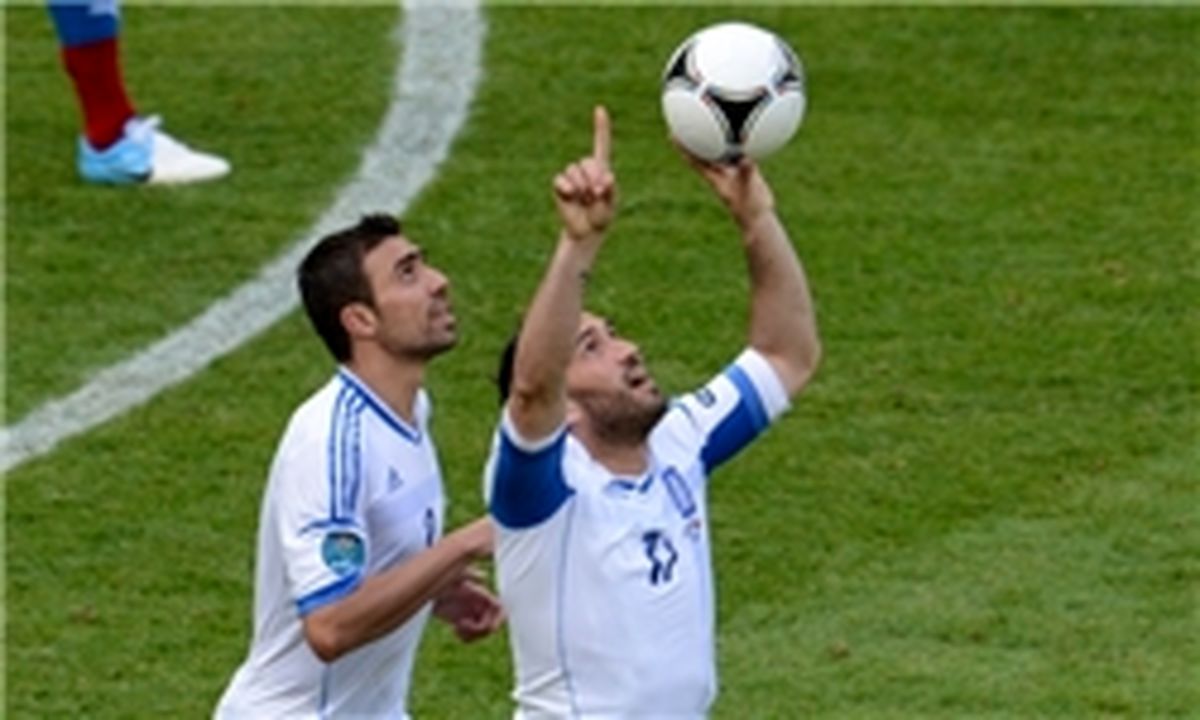 آقای گل اسبق بوندس‌لیگا ۱۵ تایی شد