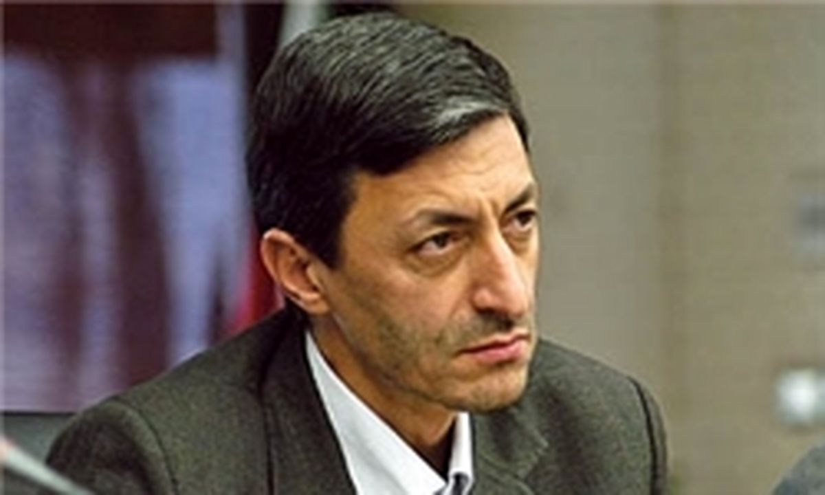 فتاح: مسئولان ما از طبقه محرومان دور شده‌اند و دیگر برای‌ آنها کاری نمی‌کنند