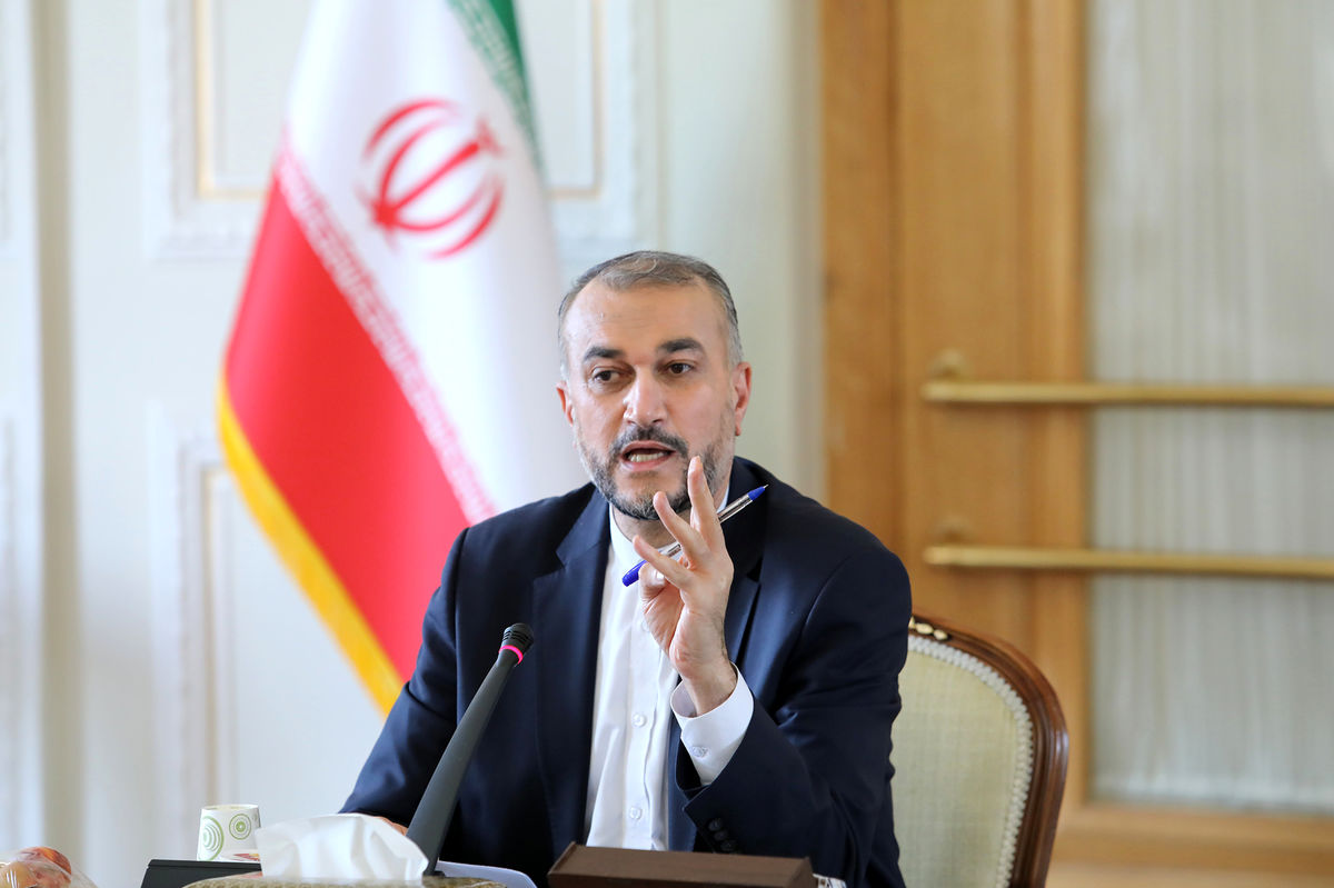 تبادل پیام بین ایران و آمریکا از طریق مذاکره‌کننده ارشد اتحادیه اروپا ادامه دارد