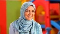 مجری محبوب دهه شصتی ها در کنار «حَسنی»/ عکس
