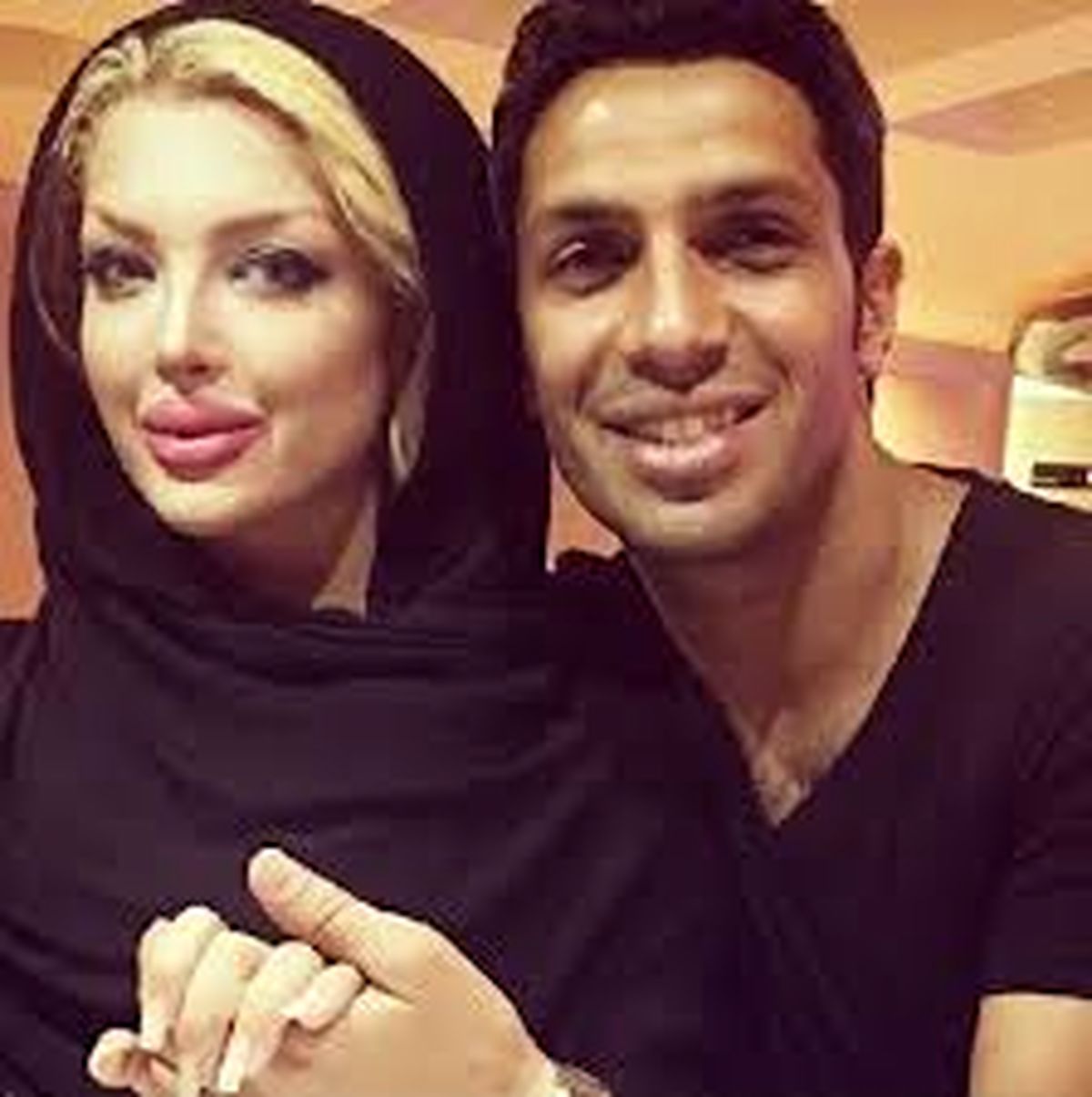 تیپ پاییزی همسر سپهر حیدری در شمال!/ عکس