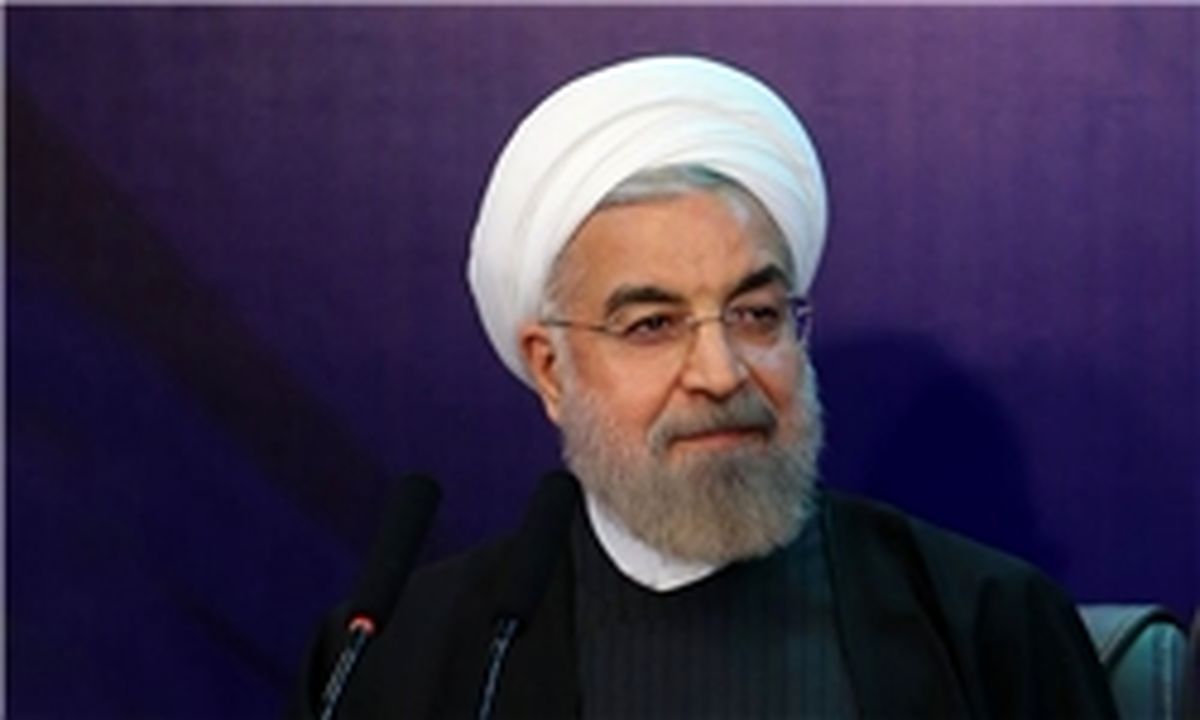 روحانی، لاریجانی، آیات عظام جنتی و صادق آملی‌لاریجانی وارد مجلس شدند