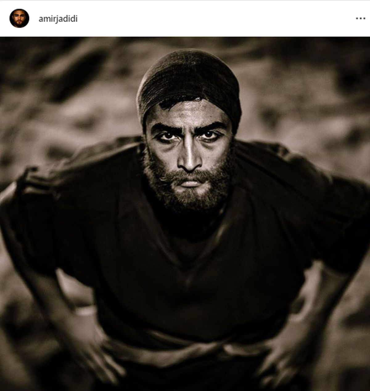 ظاهر روستایی امیر جدیدی در نمایش جدیدش+عکس