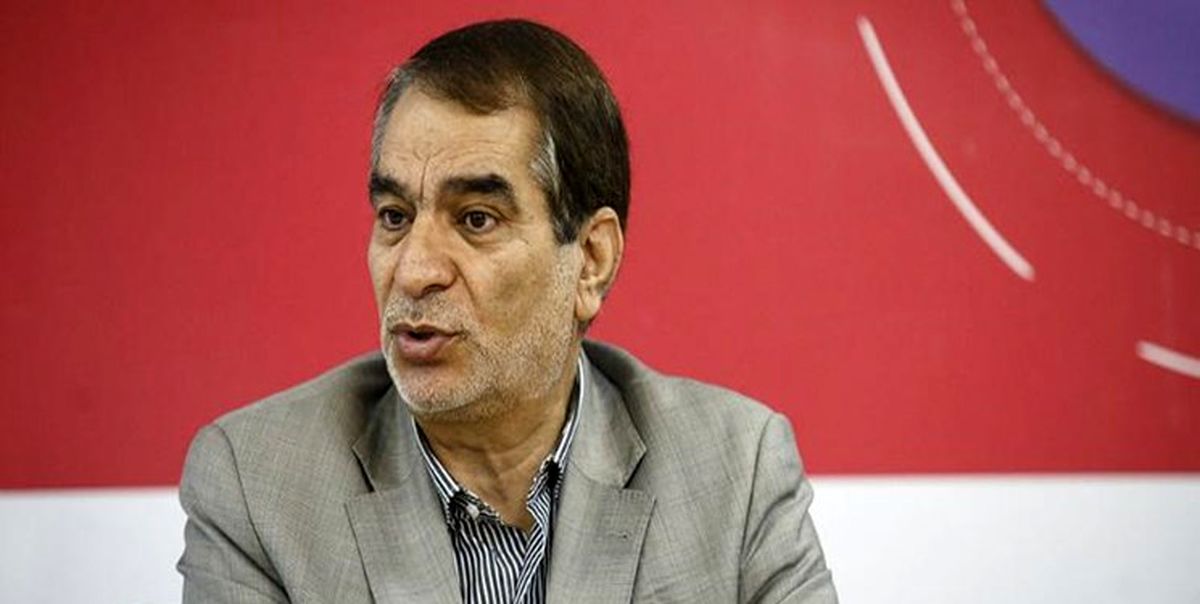 باید جهانگیری را به دلیل دلار ۴۲۰۰ تومانی محاکمه کرد