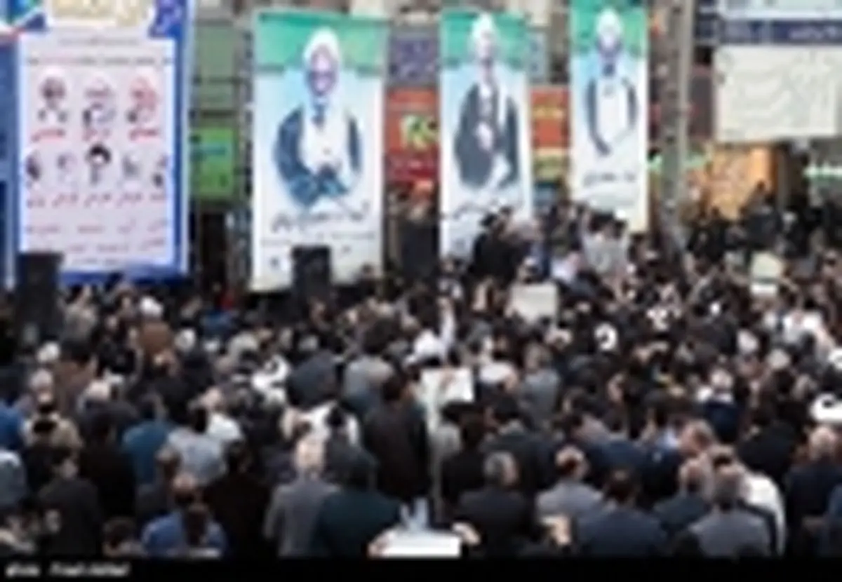 ردپای یاسر هاشمی در تحریف لیست اصولگراها/ بنر ضدانگلیسی ناپدید شد