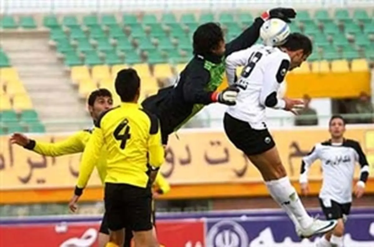 گزارش زنده؛ صبا 0- صنعت نفت 0